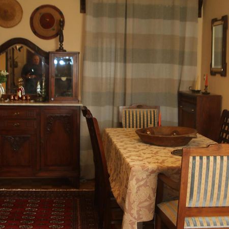 Classic Apartment In Каламата Экстерьер фото